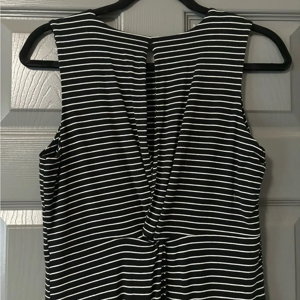 Athleta Black White Stripe Lenzing Modal Twist Back Midi Dress Sz S